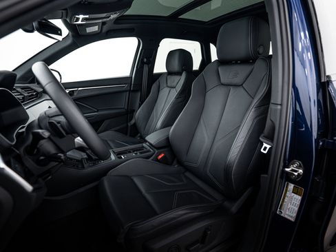 Certified 2025 Audi Q3 2.0T Premium w/ Convenience Package image 14