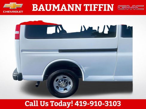 Used 2024 Chevrolet Express 3500 LT w/ LT Preferred Equipment Group RWD image 27