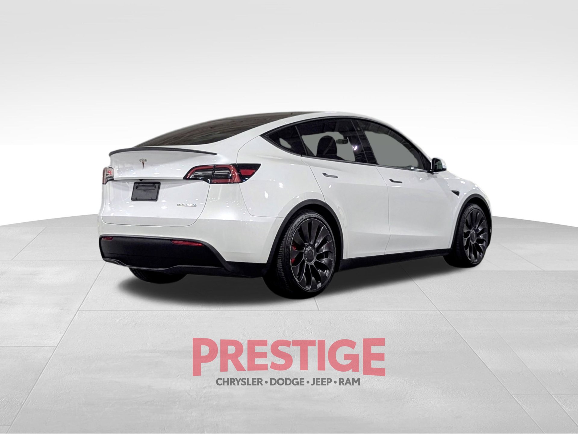 Used 2023 Tesla Model Y Performance AWD/4WD image 7