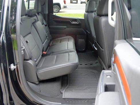 Used 2024 GMC Sierra 1500 Denali AWD/4WD image 17