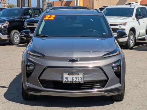 Used 2022 Chevrolet Bolt EUV Premier w/ Sun & Sound Package image 2