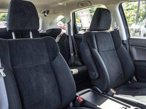 Used 2014 Honda CR-V LX image 32