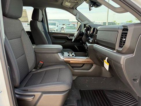 New 2026 Chevrolet Silverado 3500 LT w/ Convenience Package AWD/4WD image 3
