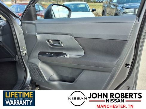 New 2026 Nissan Kicks S image 17