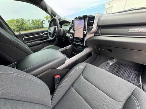 Used 2025 RAM 1500 Lone Star AWD/4WD image 31