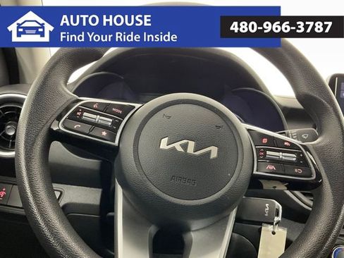 Used 2024 Kia Forte LXS image 18