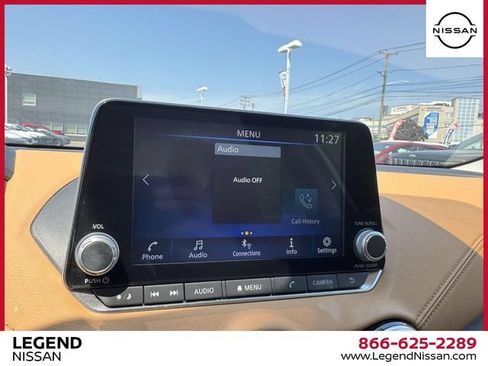 Used 2023 Nissan Sentra SV w/ SV Premium Package FWD image 23