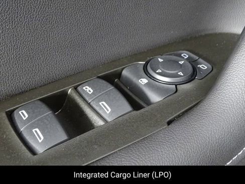 Used 2024 Chevrolet Blazer LT w/ Convenience Package FWD image 18