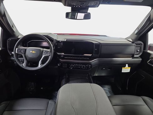 Used 2026 Chevrolet Silverado 2500 LT w/ Safety Package AWD/4WD image 9