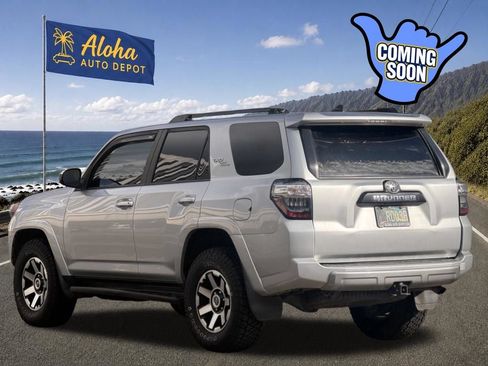 Used 2023 Toyota 4Runner TRD Off-Road AWD/4WD image 3
