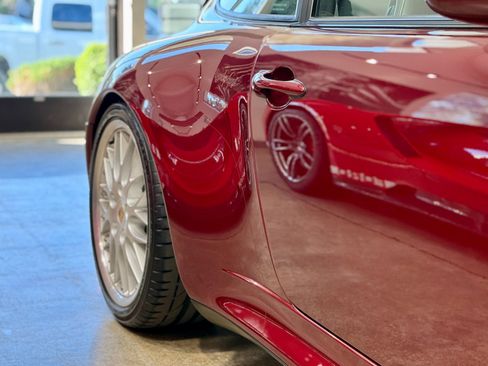 Used 1998 Porsche 911 Carrera S image 17