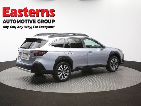 Used 2023 Subaru Outback Limited AWD/4WD image 46