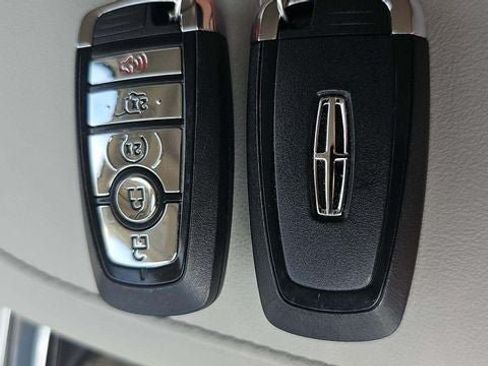 Used 2026 Lincoln Aviator Reserve AWD/4WD image 20