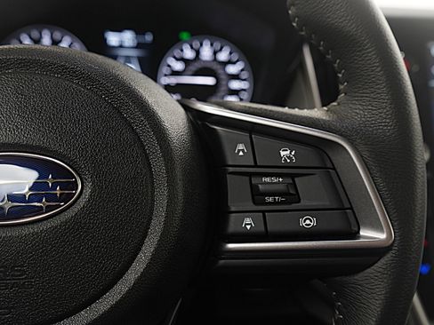 Used 2025 Subaru Legacy Premium AWD/4WD image 23