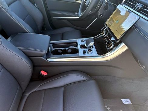 New 2024 Jaguar XF R-Dynamic SE image 8