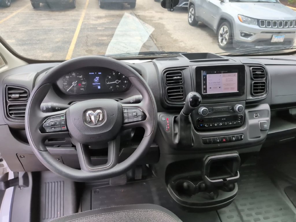New 2025 RAM ProMaster 2500 w/ Convenience Group FWD image 33