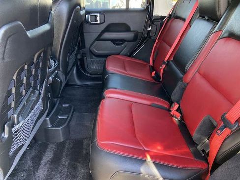 Used 2023 Jeep Wrangler Unlimited Rubicon 392 image 21