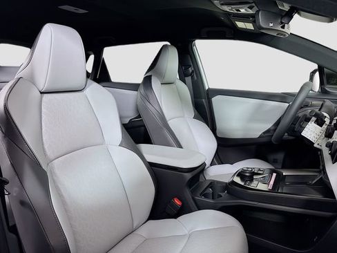 New 2026 Subaru Solterra image 28