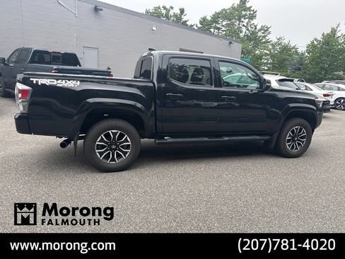 Used 2022 Toyota Tacoma TRD Sport AWD/4WD image 10
