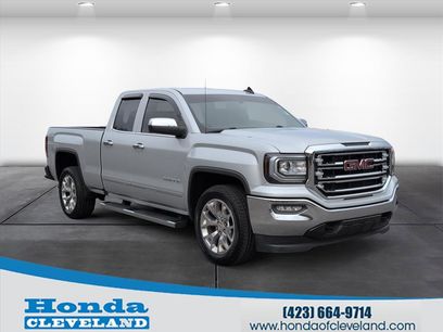 Used 2017 GMC Sierra 1500 SLT w/ SLT Premium Package