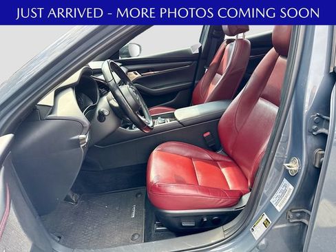 Used 2023 MAZDA MAZDA3 s FWD image 15