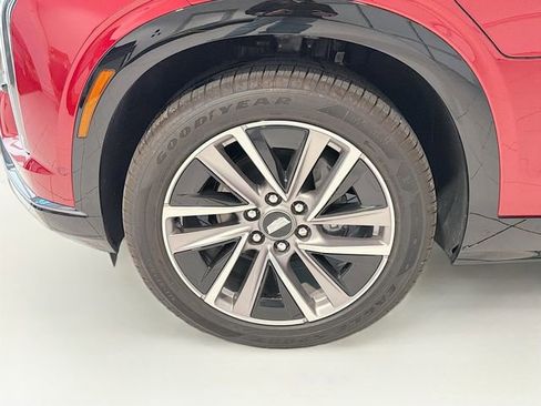 New 2026 Cadillac Vistiq Sport image 27