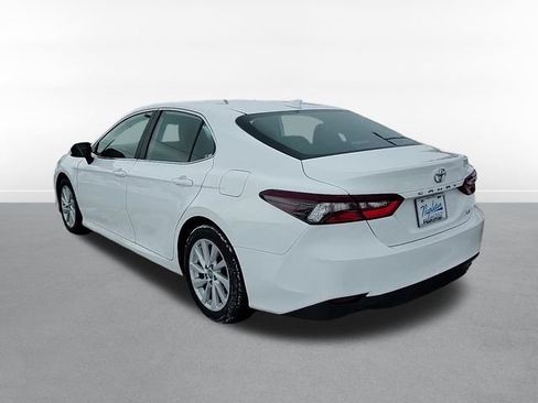 Used 2024 Toyota Camry LE image 5