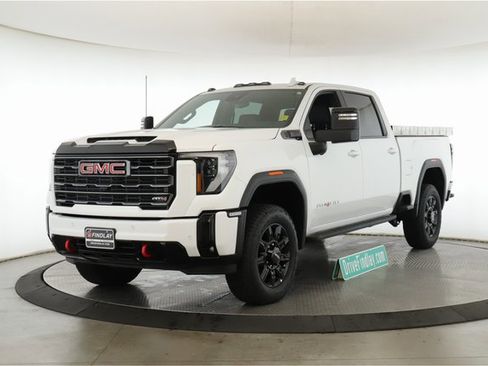 Used 2025 GMC Sierra 2500 AT4 w/ AT4 Premium Plus Package image 10