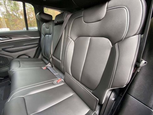 New 2025 Jeep Grand Cherokee Limited AWD/4WD image 12
