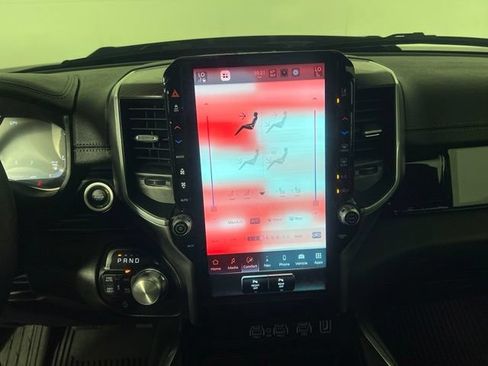 Used 2025 RAM 1500 Laramie AWD/4WD image 19