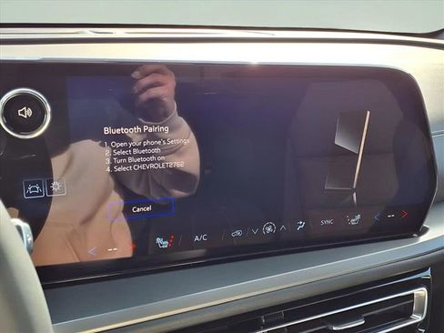 New 2026 Chevrolet Traverse LT w/ Midnight/Sport Edition image 10