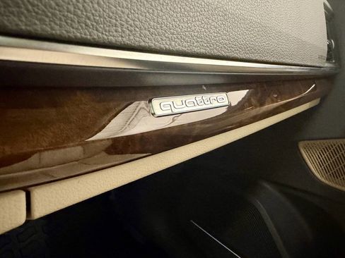 Used 2018 Audi Q5 2.0T Premium Plus w/ Premium Plus Package image 40