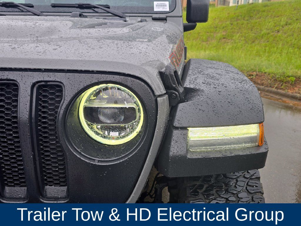 Used 2021 Jeep Wrangler Unlimited Rubicon w/ Xtreme Recon 35" Tire Package AWD/4WD image 6
