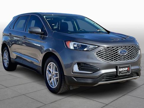 Used 2024 Ford Edge SEL image 3