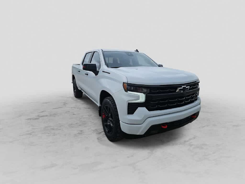Used 2023 Chevrolet Silverado 1500 RST w/ Redline Edition AWD/4WD image 2