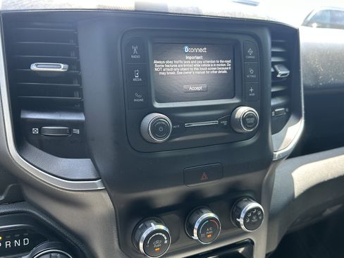 Used 2022 RAM 1500 Big Horn RWD image 29