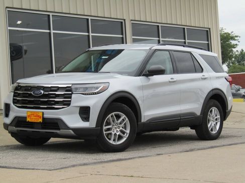 New 2026 Ford Explorer Active AWD/4WD image 12