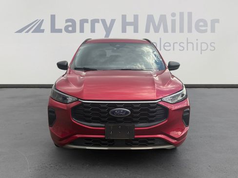 Used 2024 Ford Escape ST-Line AWD/4WD image 8