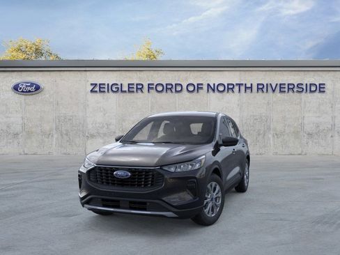 New 2026 Ford Escape Active w/ Cold Weather Package FWD image 2