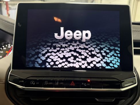 New 2026 Jeep Compass Limited AWD/4WD image 27