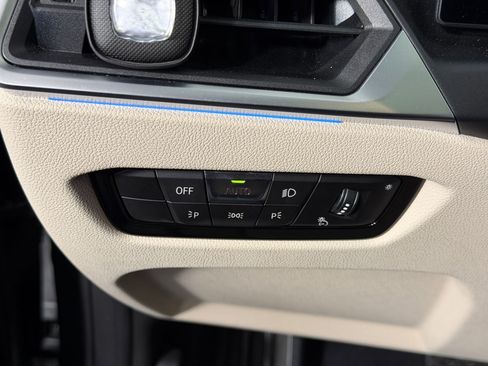 Used 2023 BMW i4 eDrive35 w/ Premium Package RWD image 29