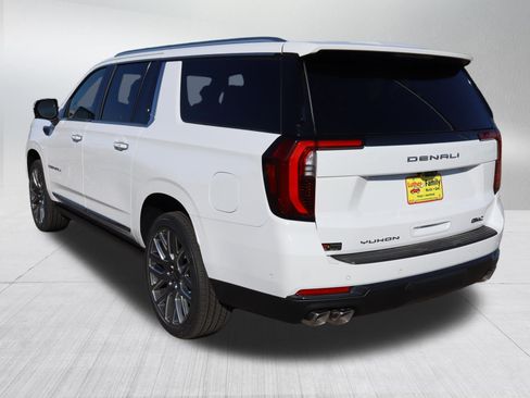 New 2026 GMC Yukon XL Denali Ultimate AWD/4WD image 5