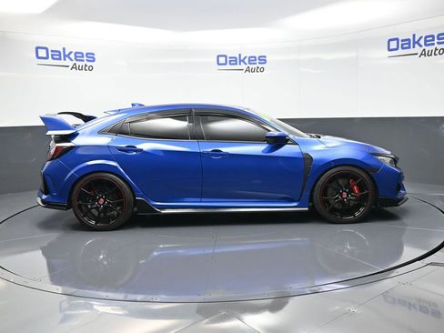 Used 2019 Honda Civic Type R image 9