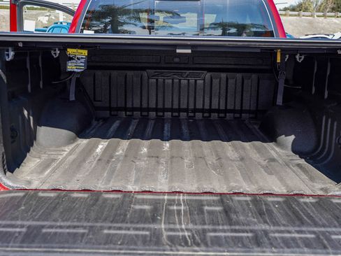 Used 2021 Chevrolet Colorado ZR2 image 26