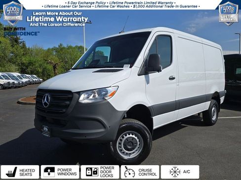 New 2025 Mercedes-Benz Sprinter 2500 image 1