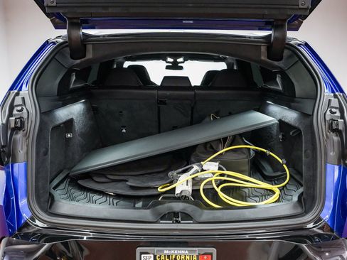 Used 2023 BMW XM AWD/4WD image 26