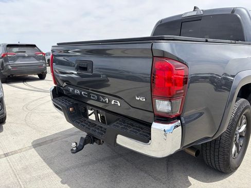 Used 2023 Toyota Tacoma SR5 RWD image 4