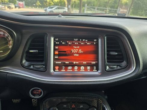 Used 2016 Dodge Challenger R/T Scat Pack RWD image 14