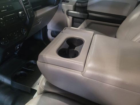 Used 2019 Ford F150 XL w/ Equipment Group 101A Mid RWD image 26