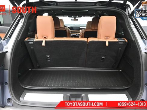 Used 2023 INFINITI QX60 Autograph w/ Cargo Package AWD/4WD image 32